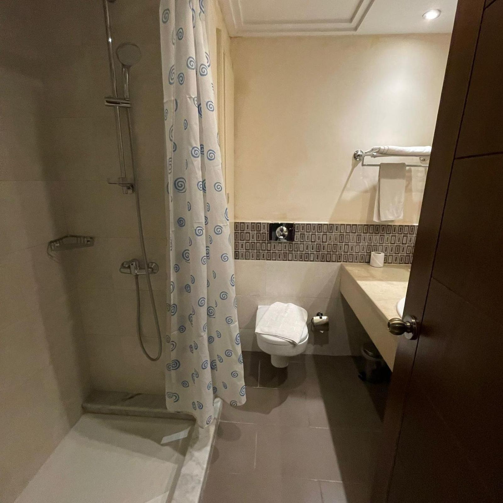 Le Consul Hotel 3*
