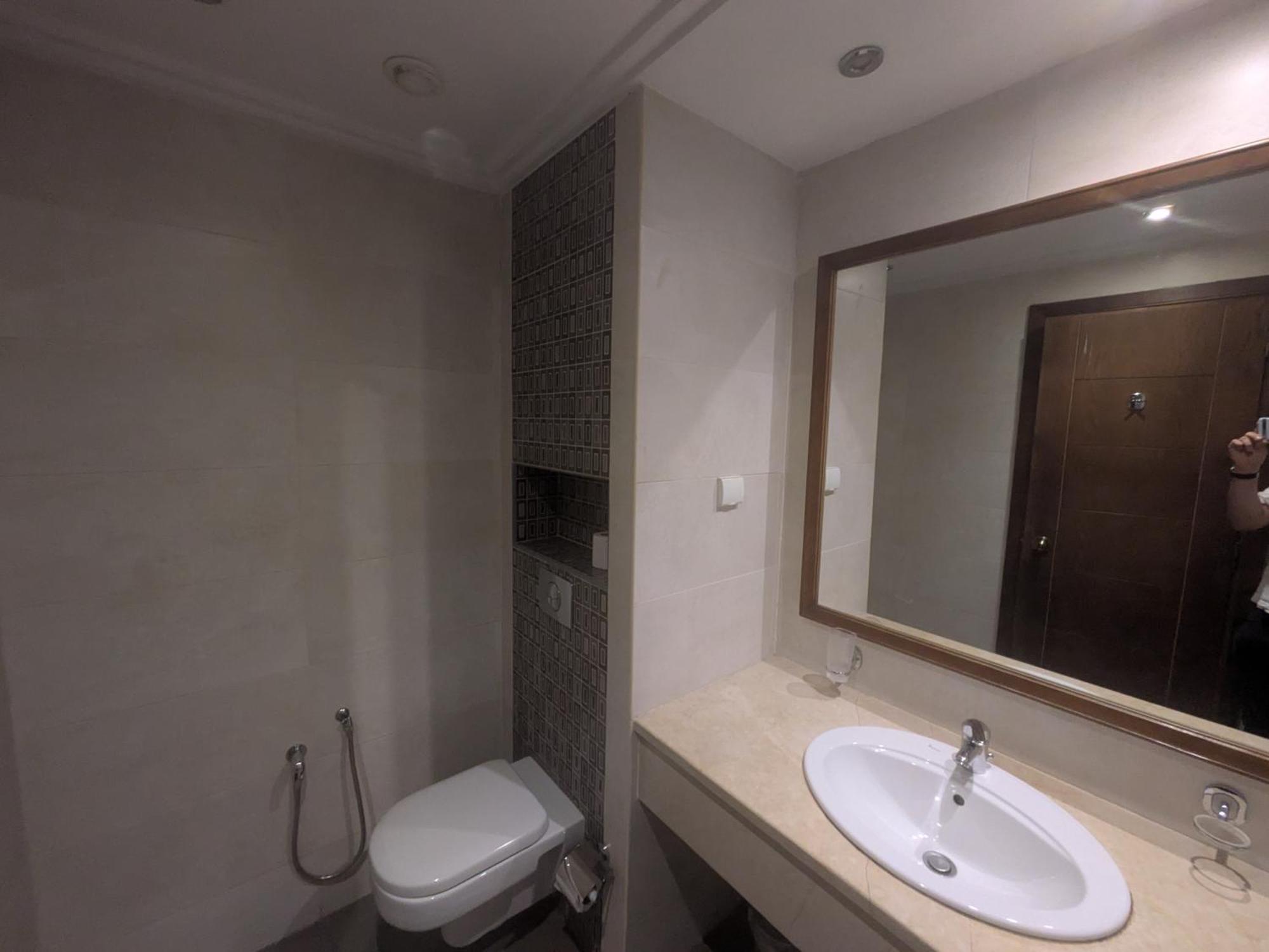 Le Consul 3* Tunis